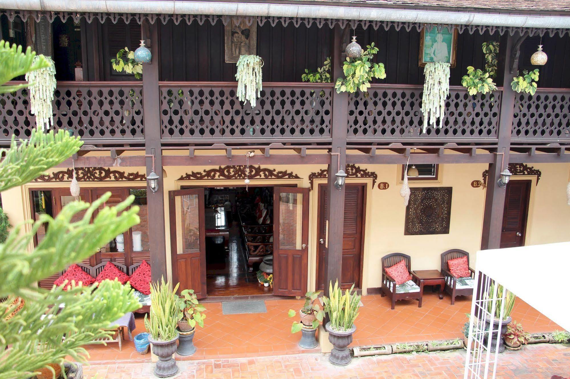 Villa Senesouk Luang Prabang Exteriör bild