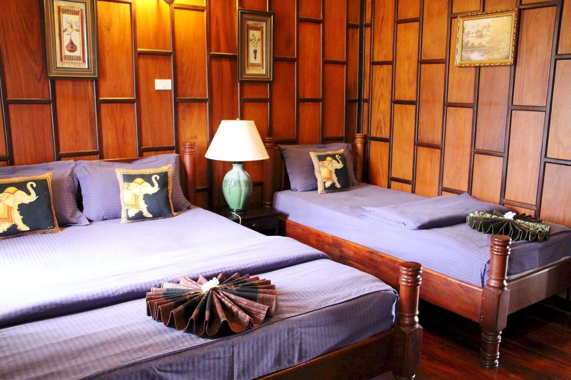 Villa Senesouk Luang Prabang Exteriör bild