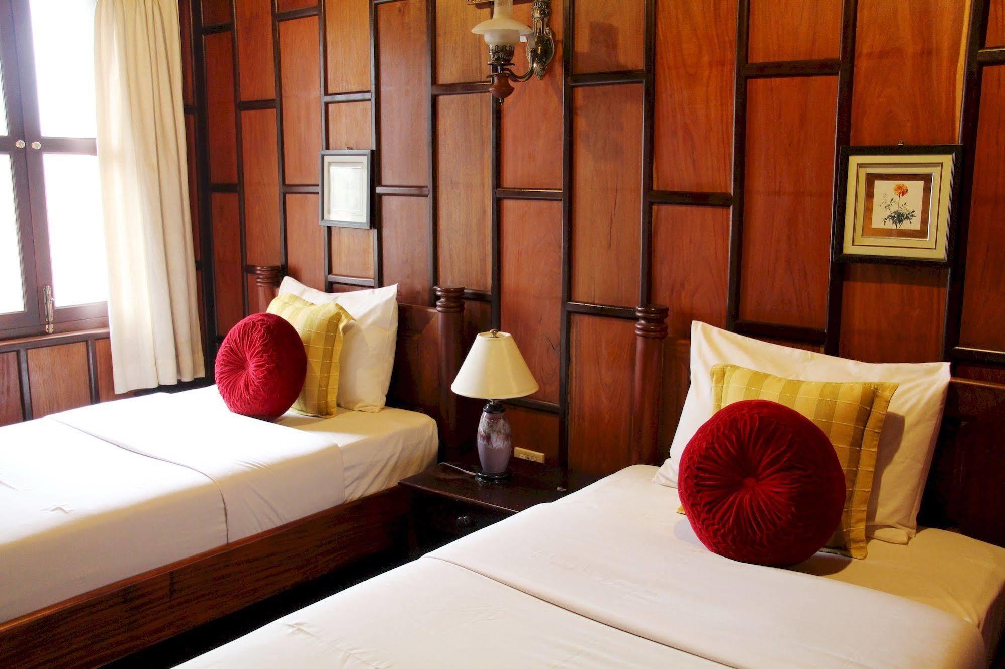 Villa Senesouk Luang Prabang Exteriör bild