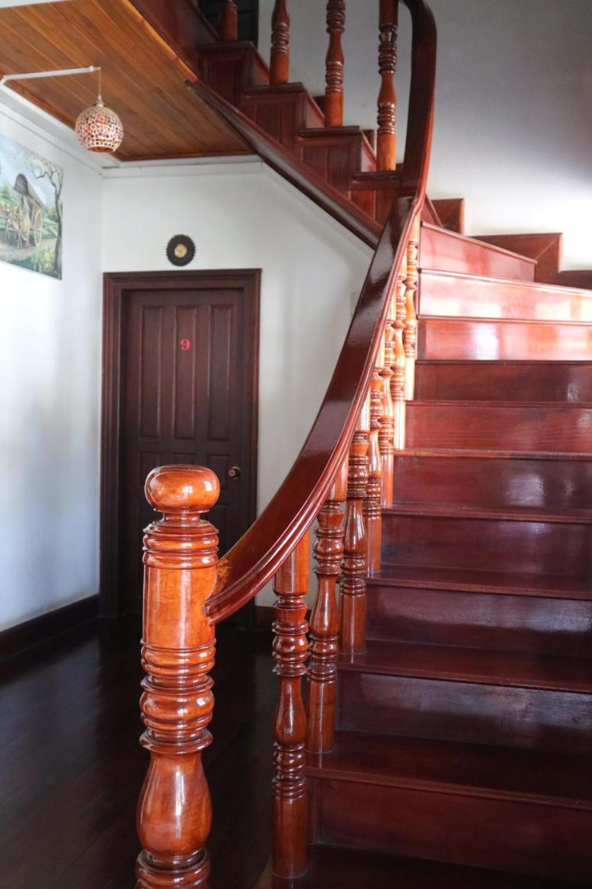 Villa Senesouk Luang Prabang Exteriör bild